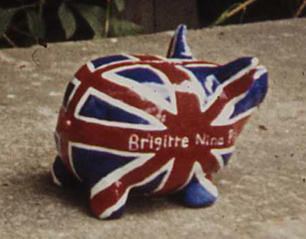 piggy bank painted with union jack and brigitte nina pig