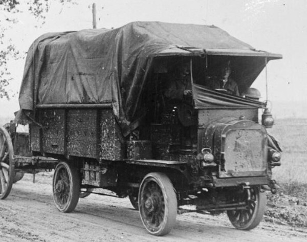solid-tyred, four-wheeled lorry with canvas top